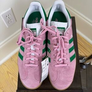 Adidas NWT Gazelle Bold Pink Suede Sneakers sz 11